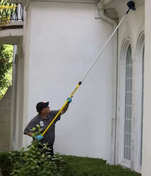 big red pest control - residential pest control 2