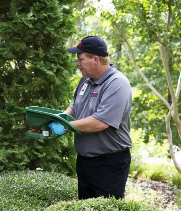 emergency pest control service by big red pest control